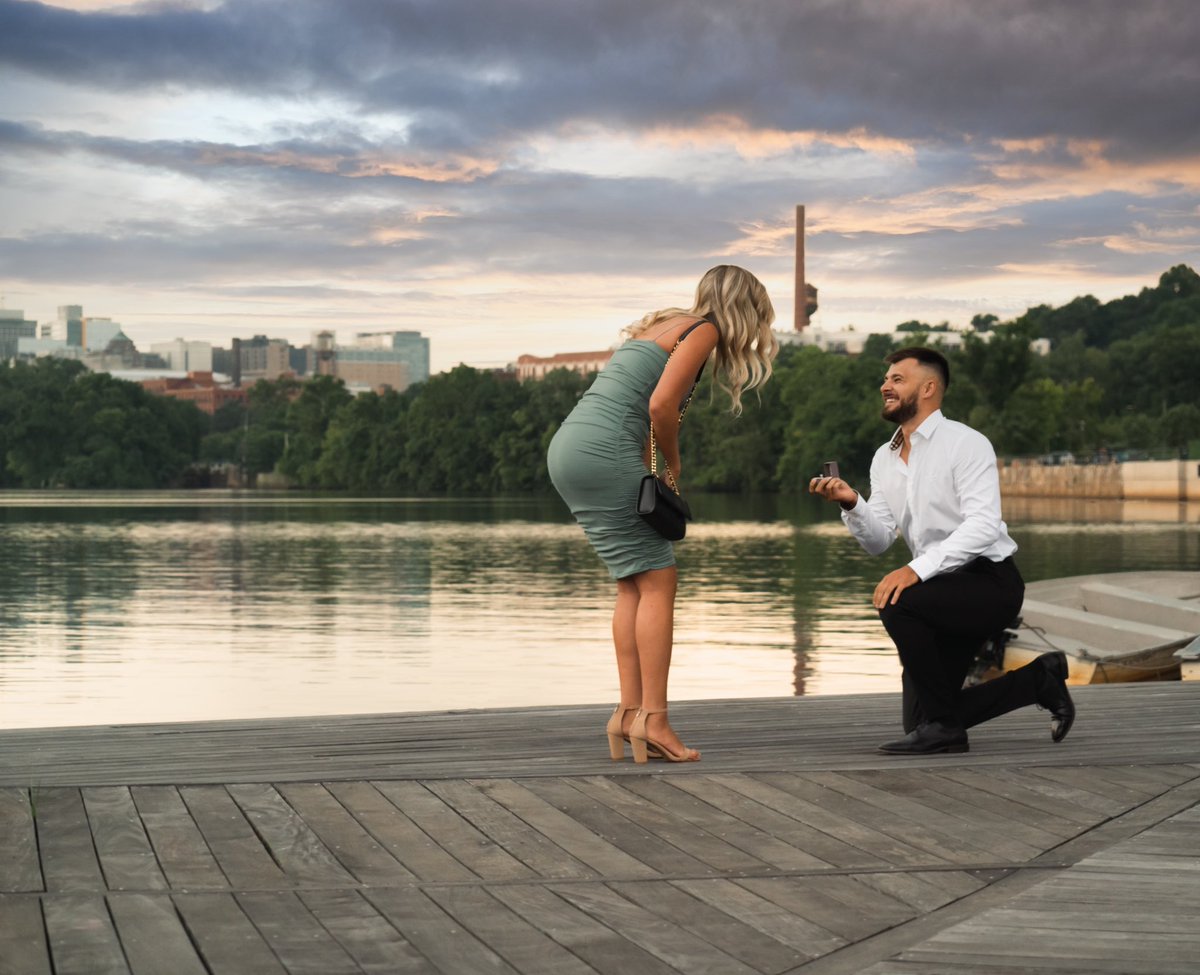 Mel_Hasanovic's tweet photo. The love of my life asked me to marry him the other day! I can’t wait to be Mrs. Ramicevic ♥️💍 https://t.co/2J7KAWzVSu