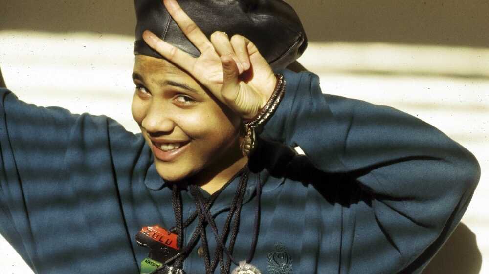 Happy Birthday to Monie Love! 