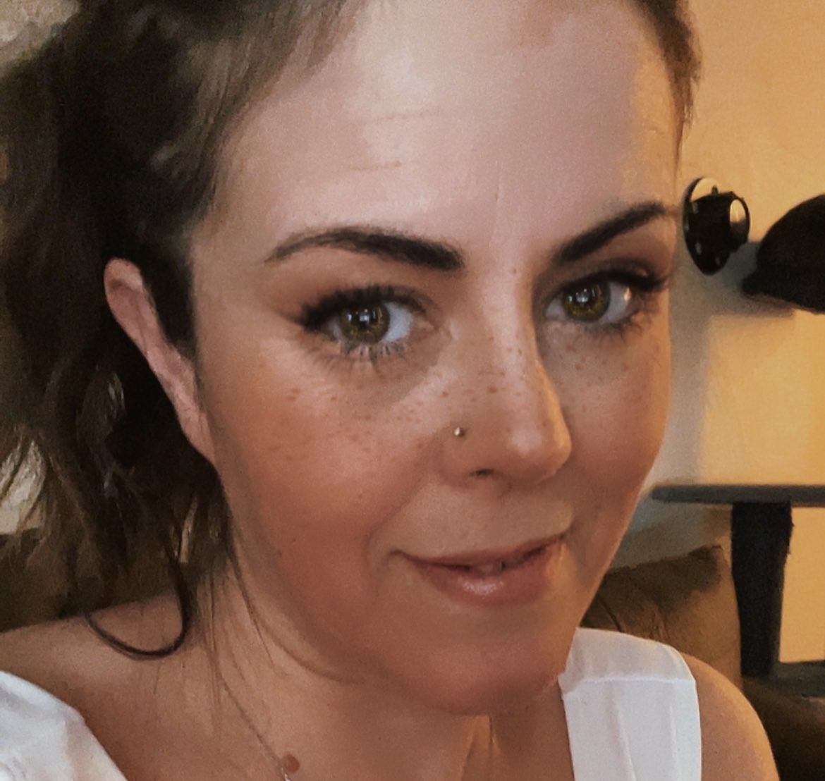 ChicKinCanada's tweet image. #HOPINGFORTHEBEST #YYC #Canada2022 #Heythere