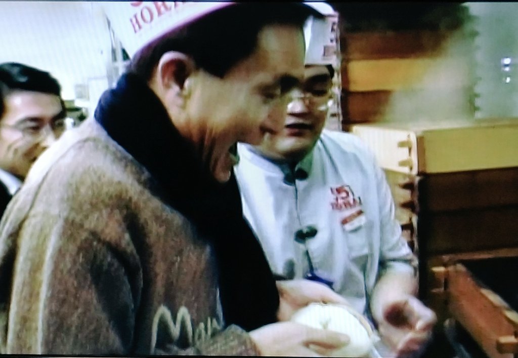 小田和正さんのDVDです。1年間毎の活動が入っていて、ご当地紀行も