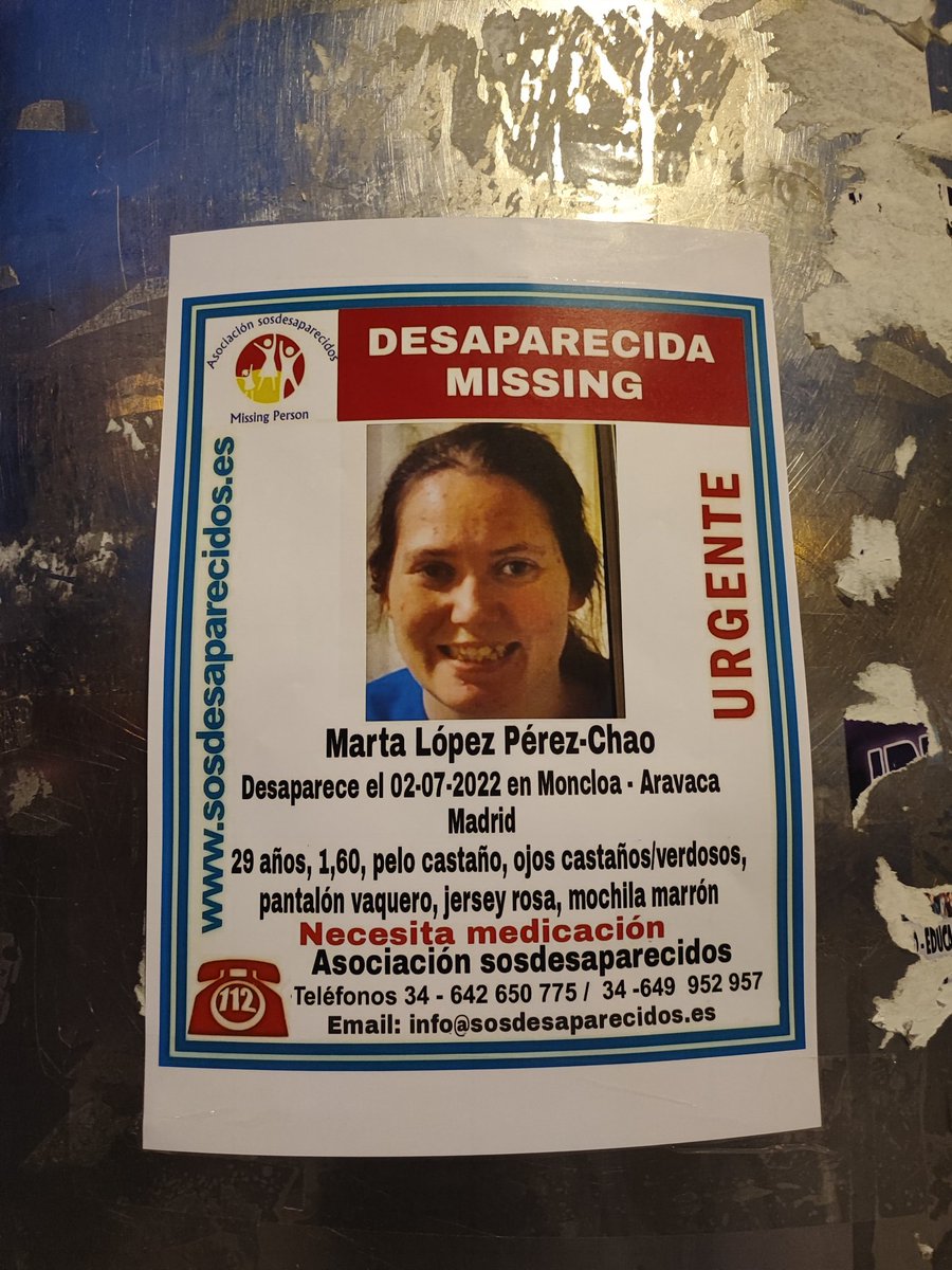 marta_fdez78's tweet photo. #sosdesaparecidos
#desaparecida
#ayuda
Hola, su tía estaba pegándolo en una farola hace un rato. Necesita medicación. Nos lo han contado a mis hijas y a mí.
Os pido #difusion en su nombre.
Gracias https://t.co/iQ85a8fkty