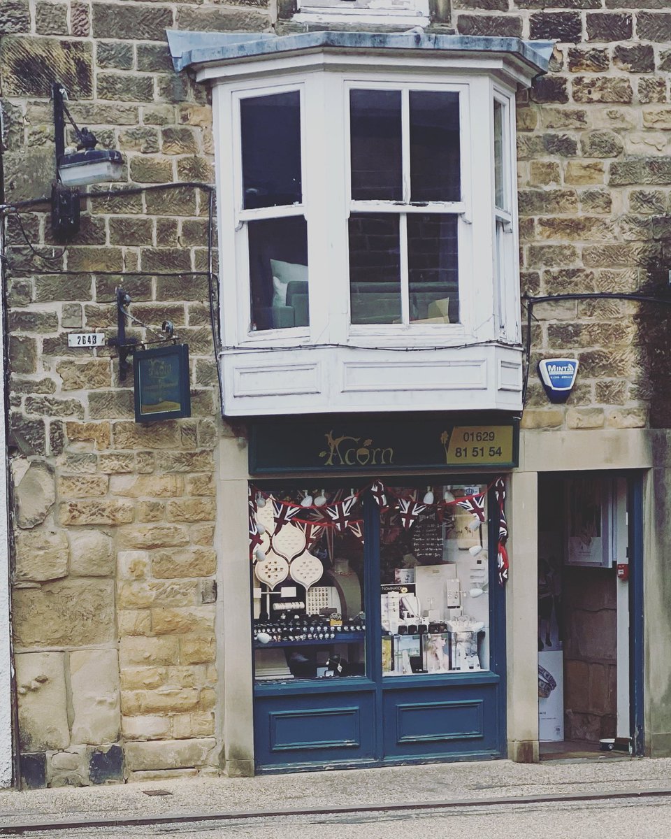 Our lovely little shop sitting in the sunshine ☀️ 

It’s been so lovely to see you all today. We’ve had visitors from Cheshire, Birmingham, Cornwall, Newcastle, Scotland &amp; many more places besides. So many different dogs too! #smallshoplove #dogfriendlyderbyshire
