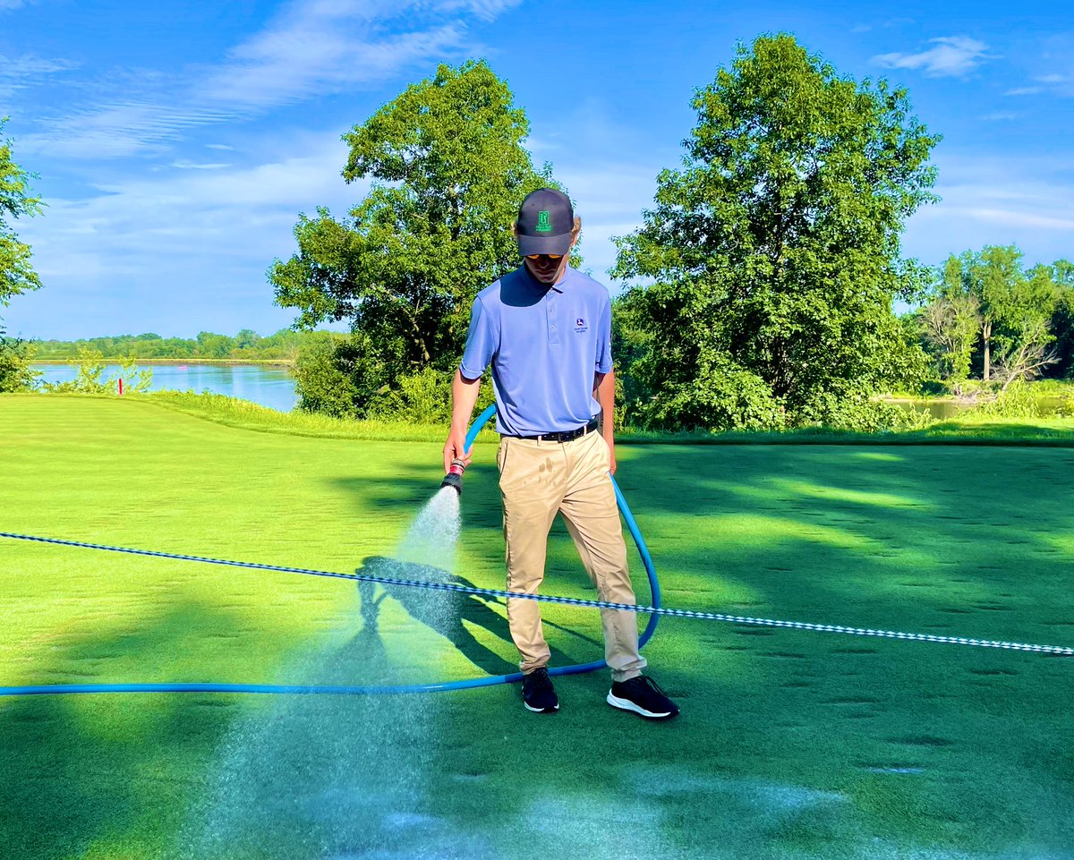 ColsonBates's tweet image. Headed back west after a great week volunteering at the @JDCLASSIC. 🚜🌾Awesome experience, and a beautiful course. @AlexJStuedemann and the entire @TPCDeereRunAGR crew are top shelf. Thanks for the good times!