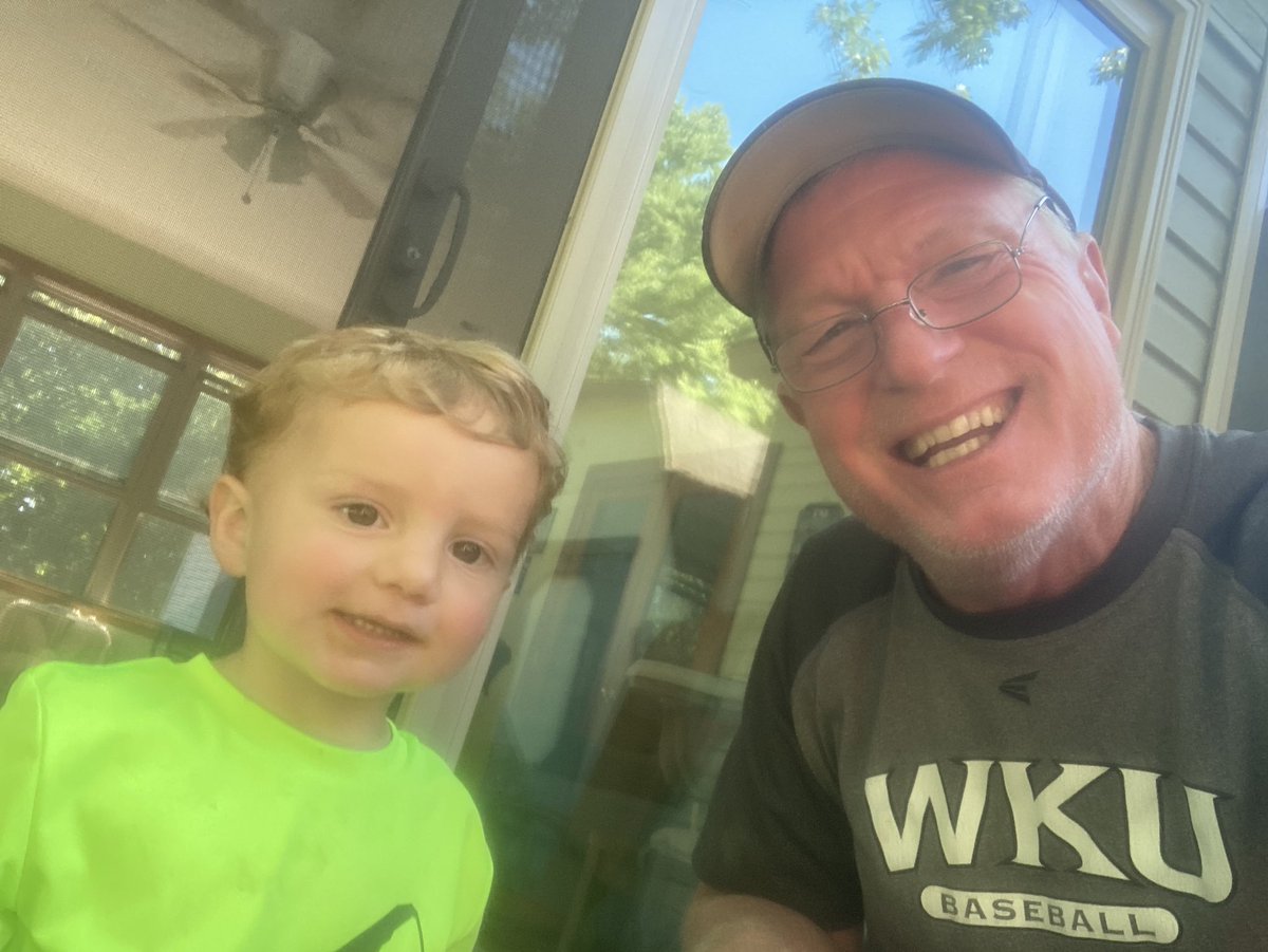 MichaelSMurray2's tweet image. Easy Sunday!