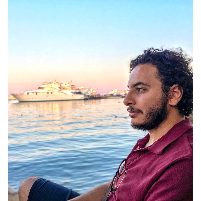 Tomorrow Ahmed's new verdict will be announced and he will celebrate his 31st birthday. Read the message from his partner, Souheila:
facebook.com/10554035824006…

#free_ahmed_samir
#الحرية_لأحمد_سمير
#ahmedsamirsantawy