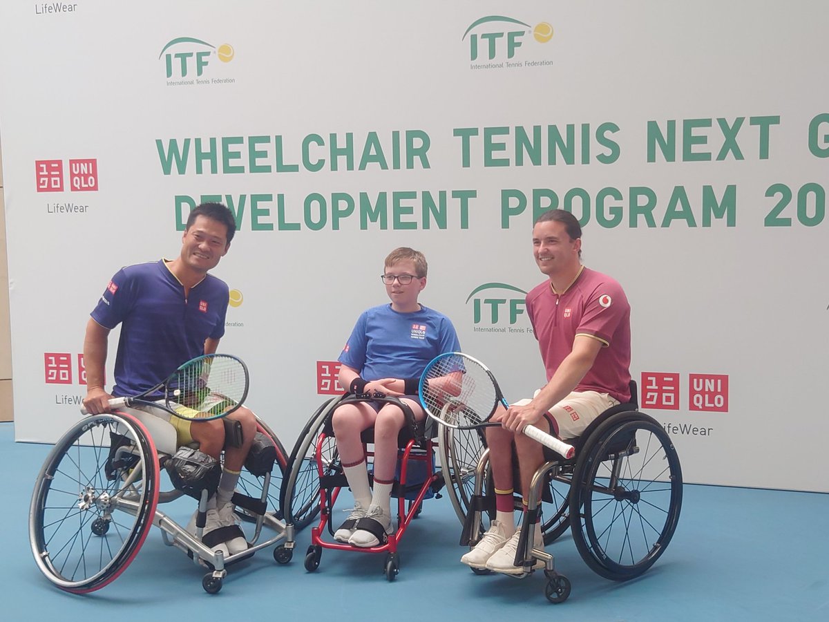 Amazing day today for McKenzie @kenzie_wheels getting to rally with @shingokunieda and coaching tips from @GordonReid91 at @LeeValleyHTC Thank you to @UNIQLO_UK and @ITFTennis for Wheelchair Tennis Next Gen Program #inspiring @WChairTennisGB @MattAGrover @mmccarroll1 @glostennis