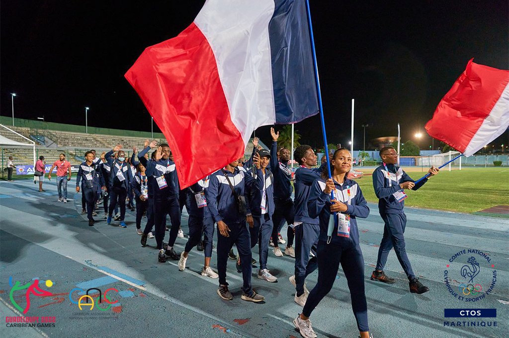 C'est à 20h que la cérémonie de clôture aura lieu, et mettra fin aux 1ers jeux de la caraïbe.
Une belle expérience pour ces 30 athlètes de la délégation de Martinique. 
Le retour de la délégation est prévu ce lundi 4 juillet 2022 en Martinique sur le vol d'air caraïbes à 19h50.