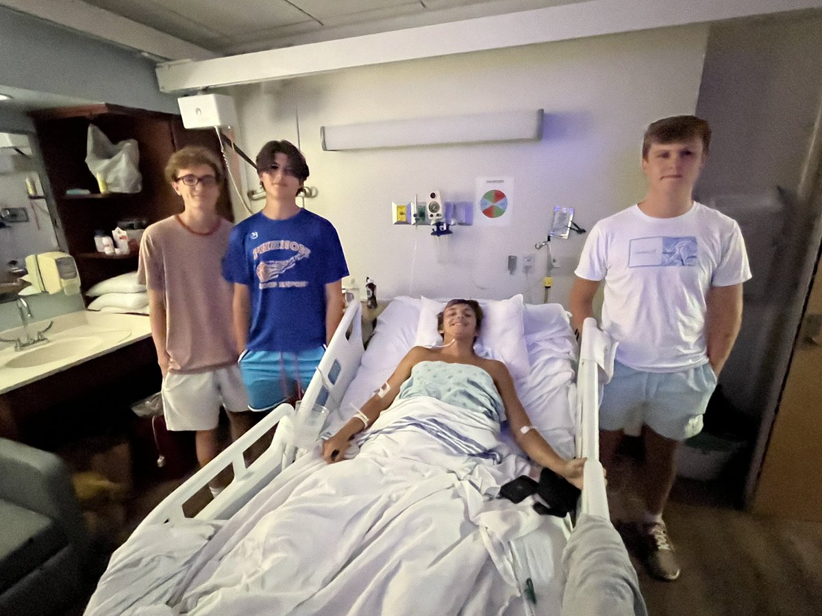 Beaufort High School Athletics (@high_beaufort) on Twitter photo Class act @RippleDStephens <a href="/RowanIrelan/">Rowan Irelan</a> <a href="/SDelongchamps/">Sam Delongchamps</a> <a href="/thomas_opp13/">Thomas Oppold</a> <a href="/Coach_Glove/">Andrew Glover</a> <a href="/Beckham_Hoops/">Lucy Beckham Basketball</a> boys came by to visit Anderson today. Amazing how the Low Country shows support!!! Class act @RippleDStephens <a href="/RowanIrelan/">Rowan Irelan</a> <a href="/SDelongchamps/">Sam Delongchamps</a> <a href="/thomas_opp13/">Thomas Oppold</a> <a href="/Coach_Glove/">Andrew Glover</a> <a href="/Beckham_Hoops/">Lucy Beckham Basketball</a> boys came by to visit Anderson today. Amazing how the Low Country shows support!!!