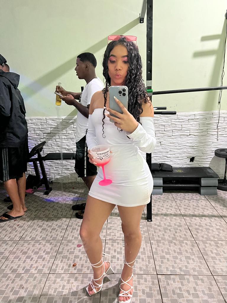 JessySoares21's tweet photo. Domingou né amores, hoje pode 😜😚💥 https://t.co/LDPoVexCX5