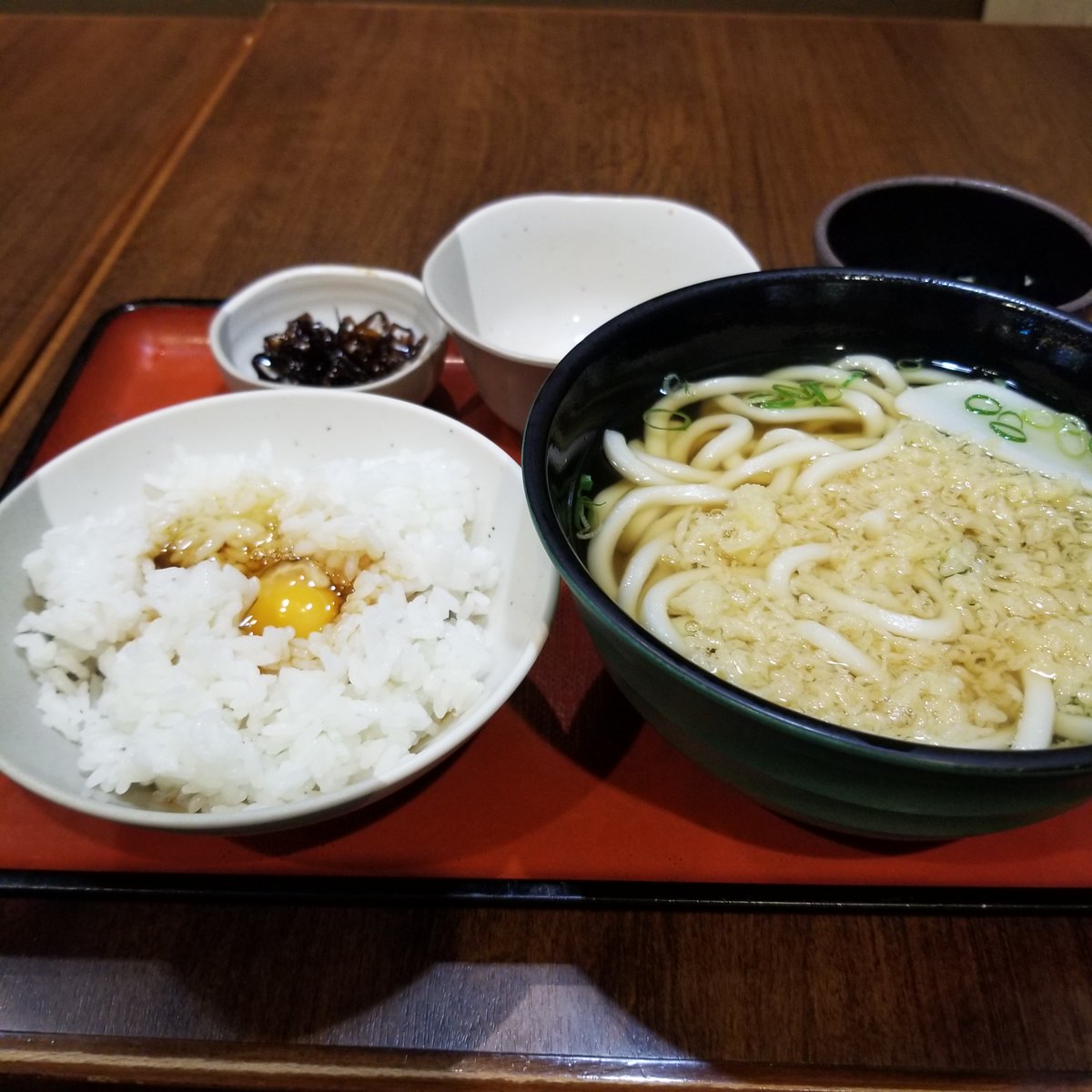 今朝も今朝とてうろん👍
