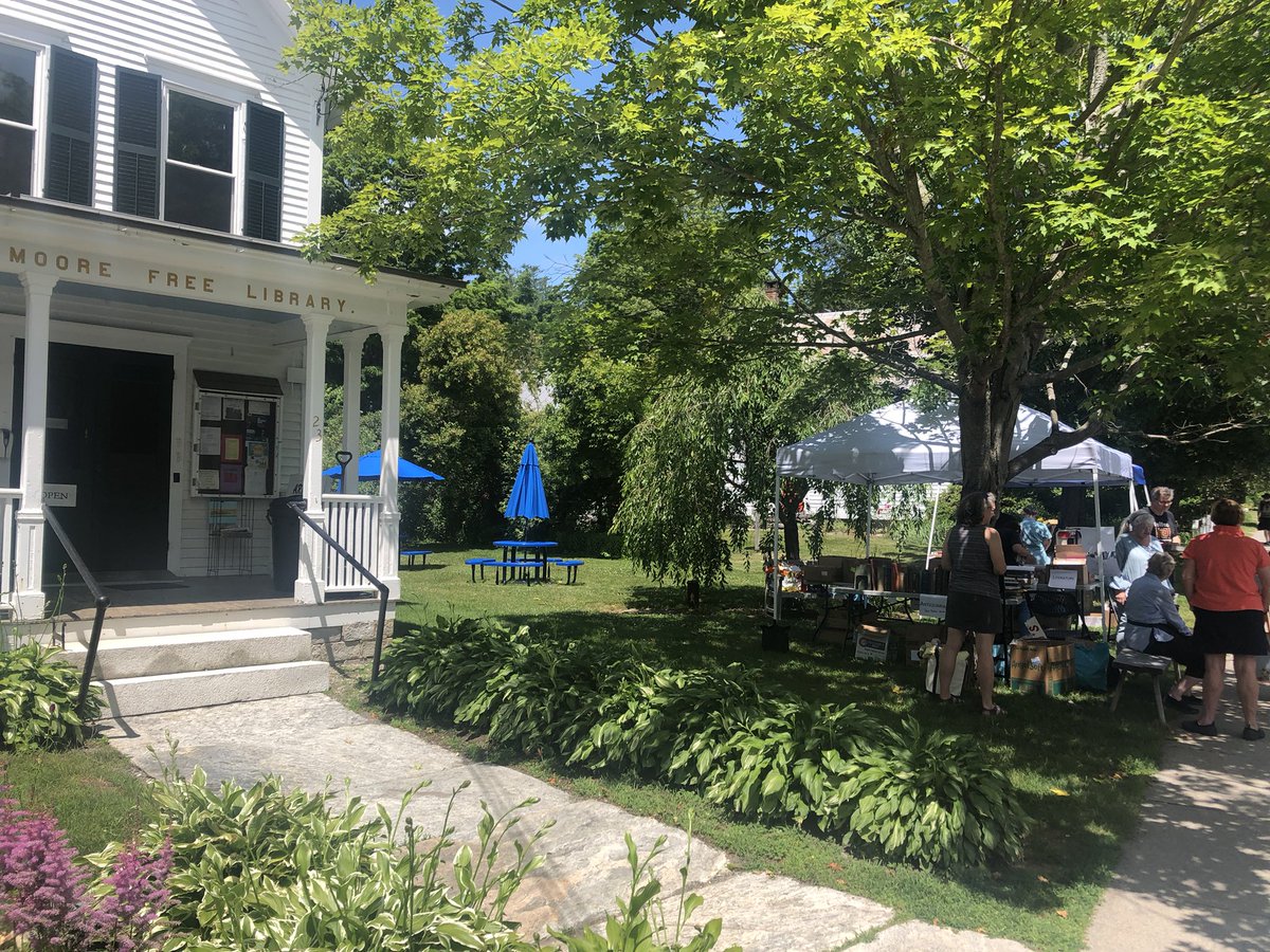 edwin_schroeder's tweet photo. Had a great day yesterday organizing the book sale for the Friends of Moore Library in Newfane, Vt. - sold hundreds of books and met lots of people #moorefreelibrary #newfanevt #booksale https://t.co/DCAf4xdahe