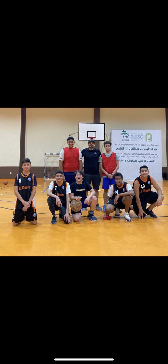 فريق قمم الخليج الصاعد <a href="/raljidani/">ريان الجدعاني | Riyan Al Jidani</a> <a href="/MidanAlYaum/">الميدان الرياضي</a> <a href="/Osama33613830/">Osama elnashar 🎤</a> <a href="/khalidalzughaib/">Dr. Khaled alzughaibi الدكتور خالد الزغيبي</a> @لفئة الناشئين