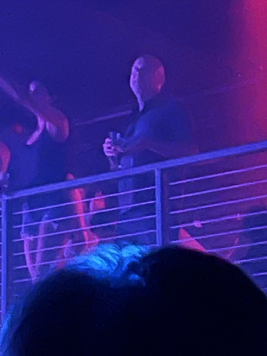 hannamitchelll's tweet photo. Is this you #djdsol #davidsoloman your fans wanna know? @GoldmanSachs https://t.co/eEG7u39r69