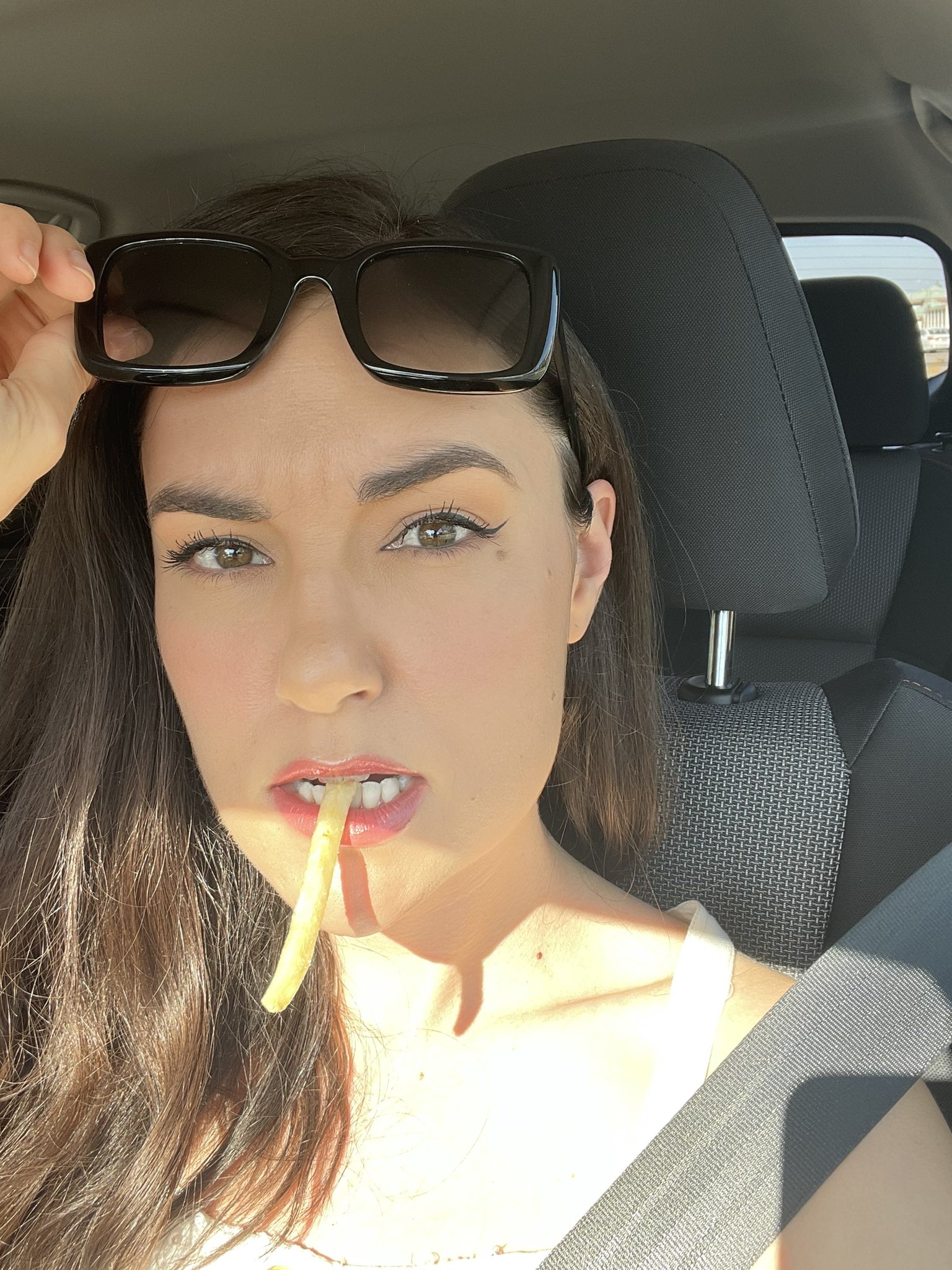 TW Pornstars - 1 pic. Sasha Grey. Twitter. I cant believe this is about to  happen, going live now. 12:25 AM - 4 Jul 2022