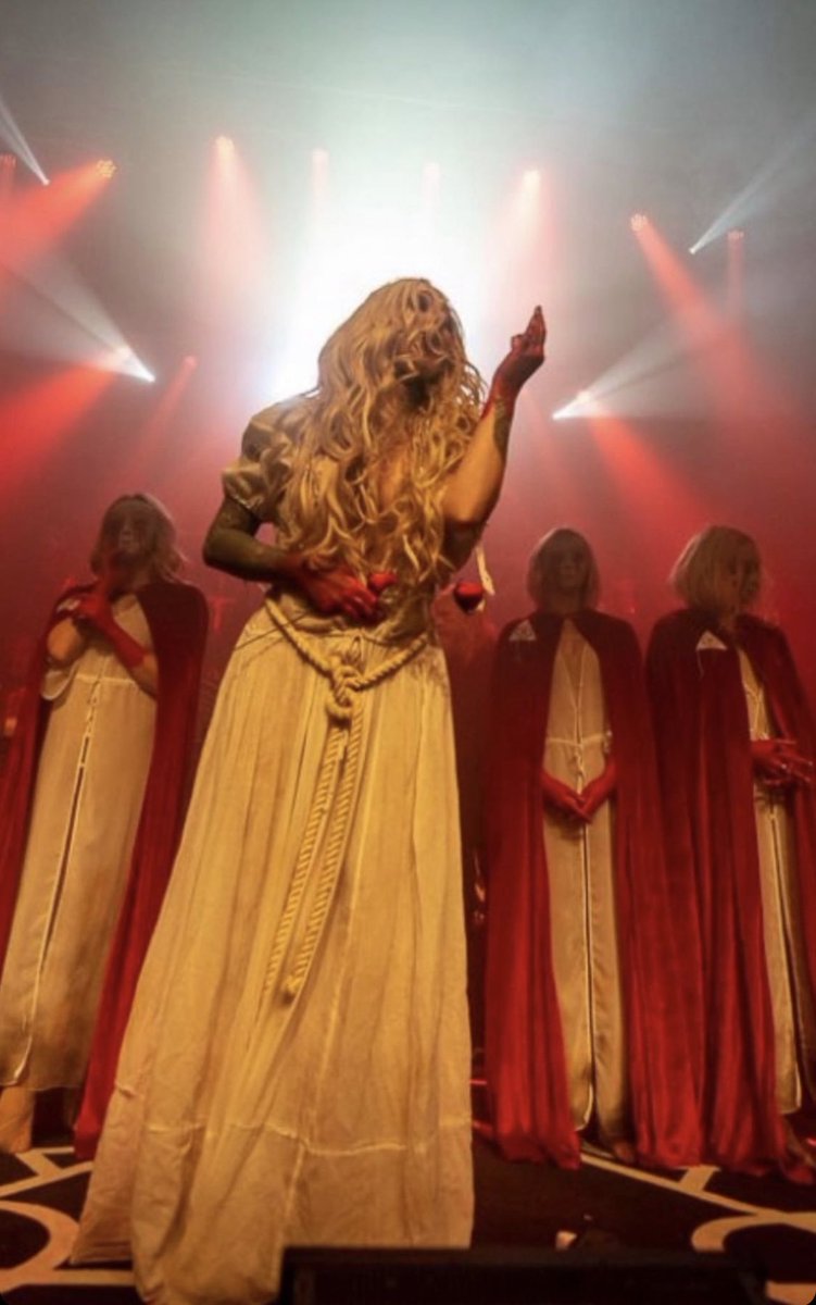 QueenMariaBrink's tweet photo. https://t.co/vMDaHvrXqO