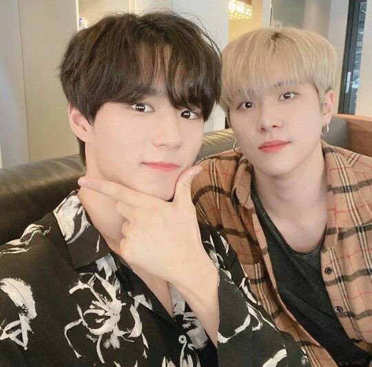 wei_source's tweet image. #위아이 #준서 #동한