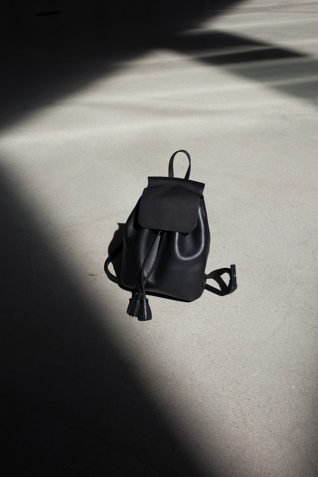 The Extraordinary Workhorse of Leather Bags: The Backpack. bit.ly/3kSYosq #ExecutiveAccessories #ProfessionalAttire #LeatherBriefcases #StylingABackpack #ElegantBags #HighPerformanceIndividuals