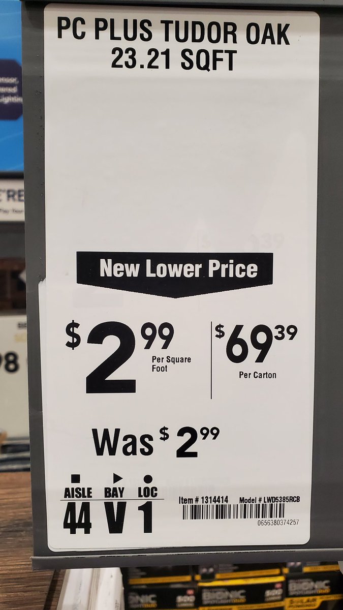 TxDan_Gonzalez's tweet photo. I found the #DealOfTheDay at @Lowes! With this type of savings at the new lower price, I don't know why anyone would ever shop at the @HomeDepot.
#pricingfail https://t.co/44AGjOQI4E