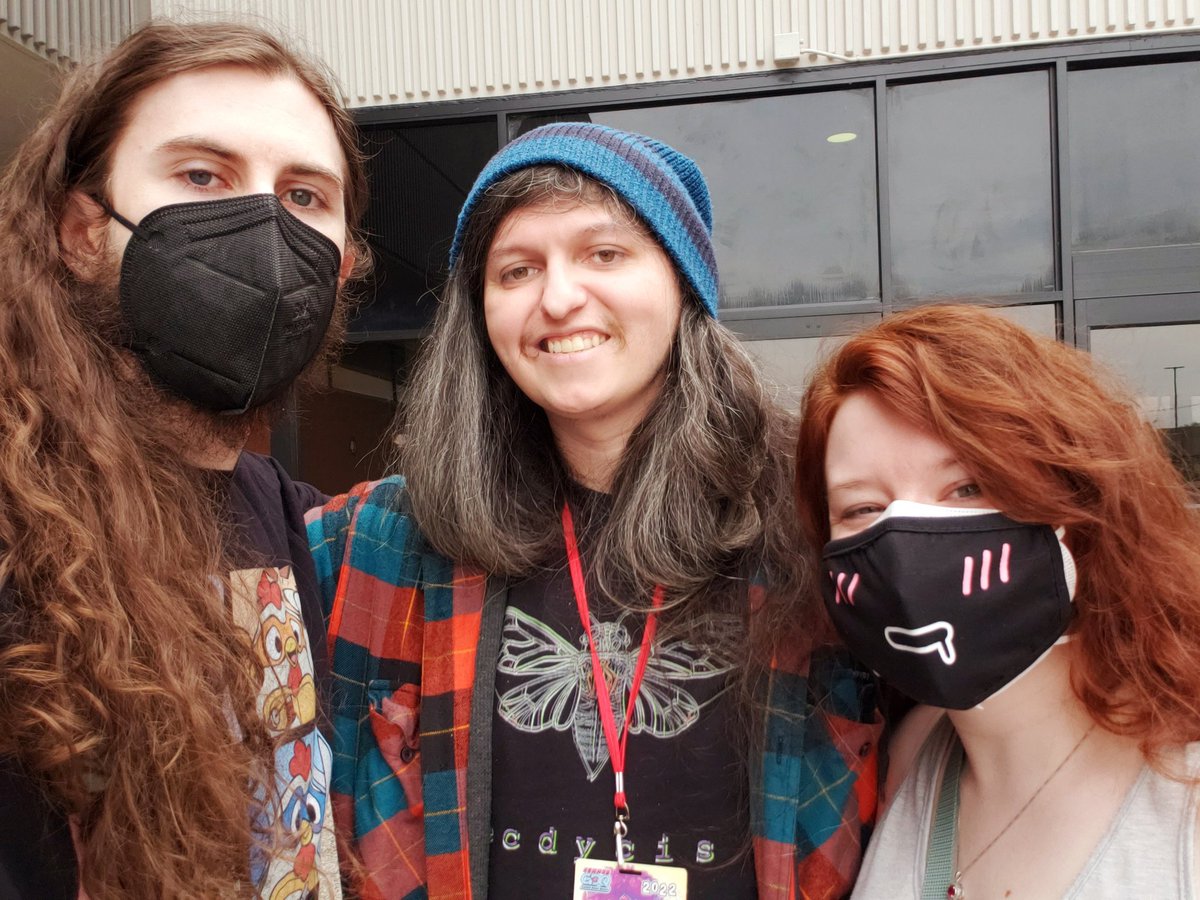 More photos with friends 💓 #SGDQ2022