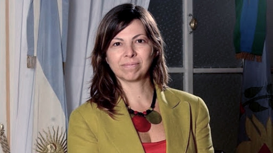 eldestapeweb's tweet photo. 🔴 Silvina Batakis será la nueva ministra de Economía en reemplazo de Martín Guzmán. https://t.co/Pz1re0ZtHa