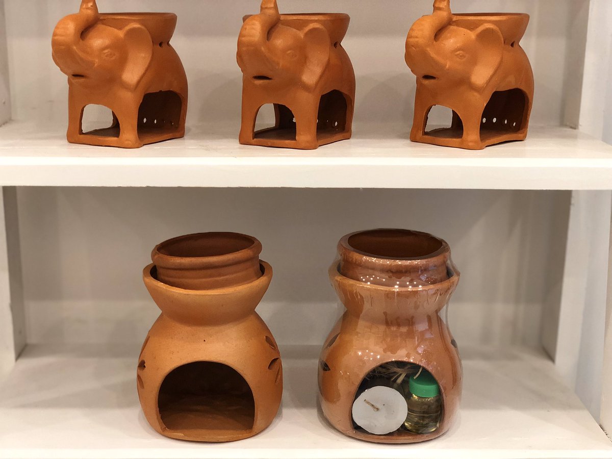 Clay Oil burners - RT for help us 

Inquiries contact us on info.ezstory@gmail.com or +94776640448