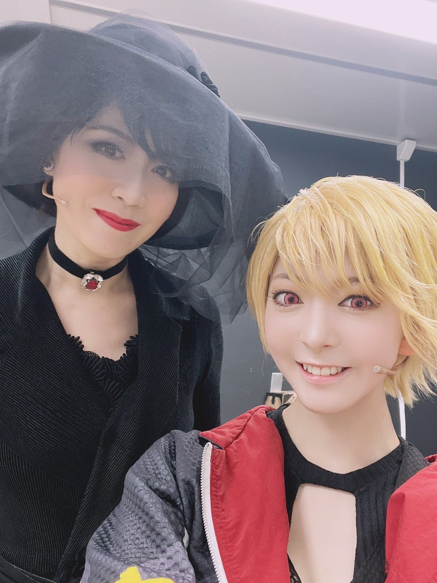 HiroYuumiTomo's tweet photo. #ナイステ 昨日チームBlackの初日も迎え、一回一回に発見の多い舞台の楽しさも怖さも味わいながら、大切に過ごしています✨武藤玲佳役の　#菅原りこちゃん
とっても若いのに、しっかりしてるお姉さんの雰囲気のりこちゃん、ドジっ子な所もあり、ギャップ萌えです！
本日18：30公演✊️お待ちしてます☺️ https://t.co/zqUHoPJtqU