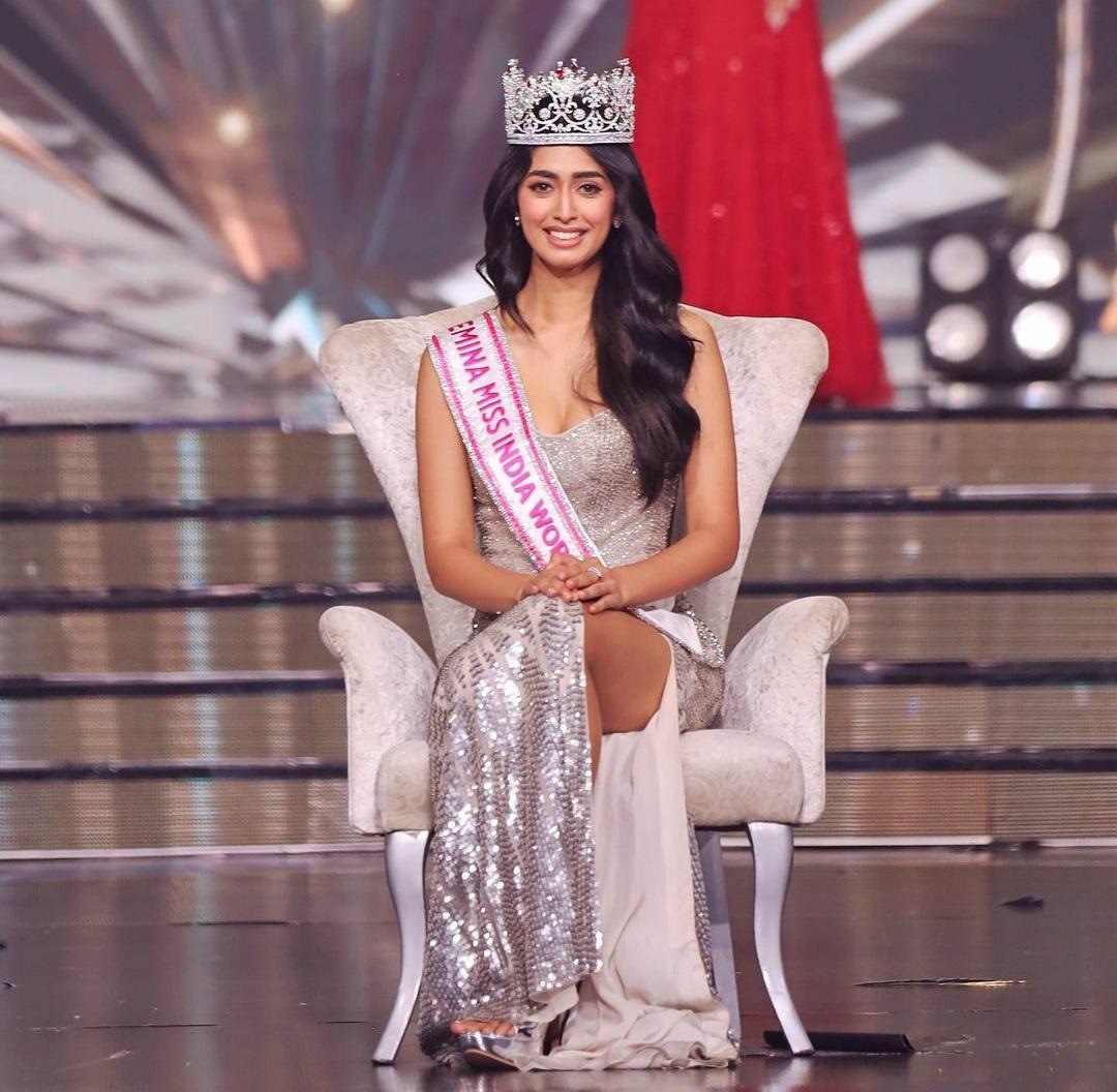 VanglainiDaily's tweet photo. Femina Miss India 2022 atan Karnataka state aiawh, Sini Shetty (21) chu thlan a ni. 

#vanglaini #missindia2022 #karnataka #sinishetty https://t.co/tECuI0AunA