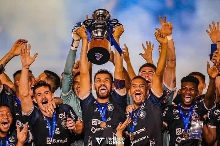 O que eles fizeram / O que NÓS fizemos.

Esse time mijado passa mt vergonha🤣