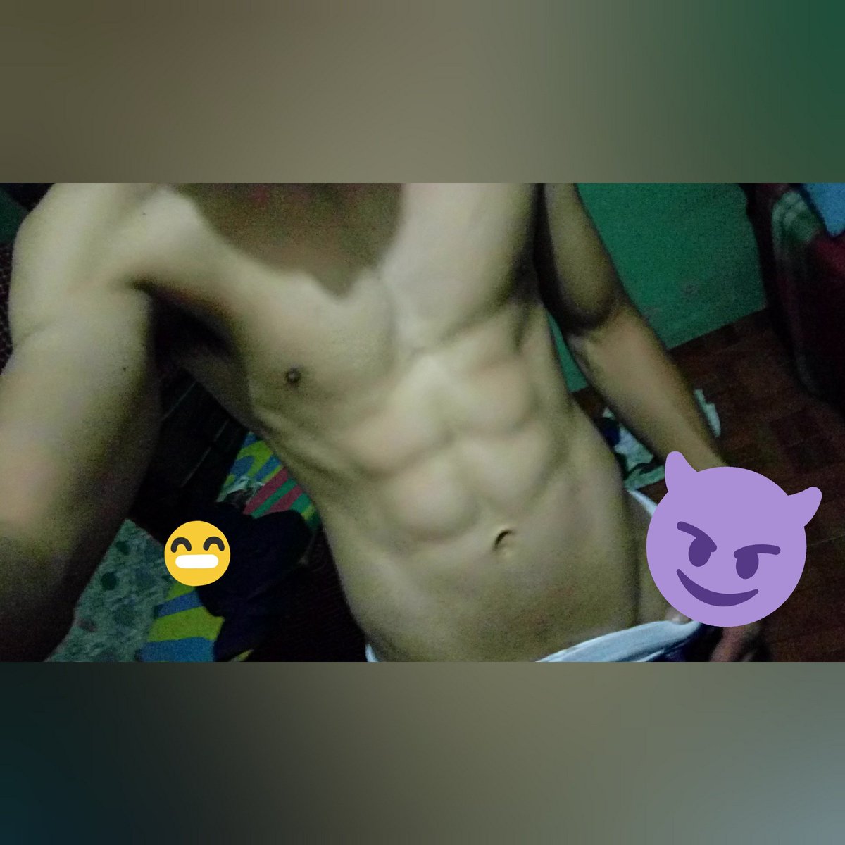 FABIHOTX's tweet photo. Estas noches con estos frios 😨
Y uno aqui bien calientico 😈✌ https://t.co/9kNK8l14xY