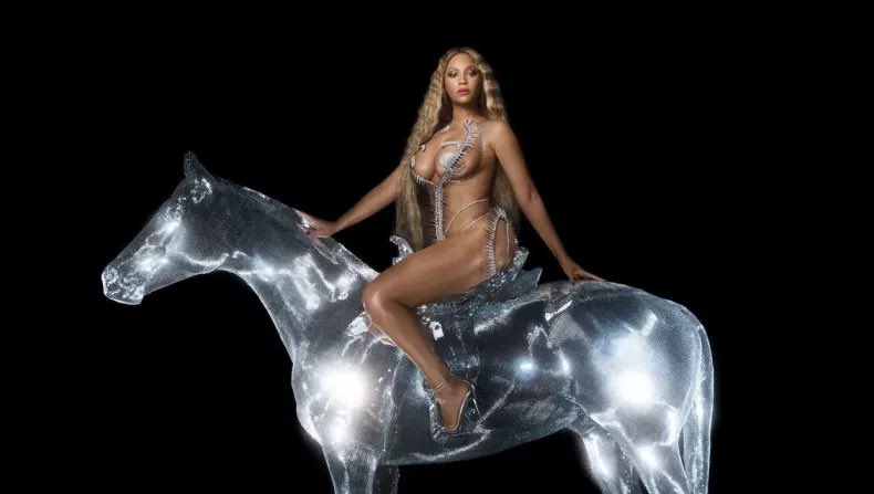 Just a rumor at this point, but main stream celebs are getting in early on <a href="/photofinishgame/">Photo Finish™ LIVE 🌹 🐎 Virtual Horse Racing</a>