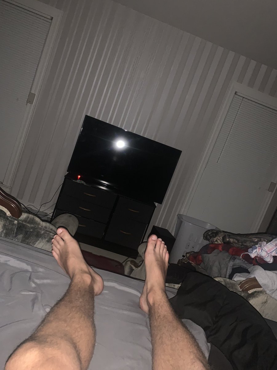 Kingcobra699's tweet photo. Open your wallets and bow down to me #cashmaster #godofmen https://t.co/LbbiFL5NKq