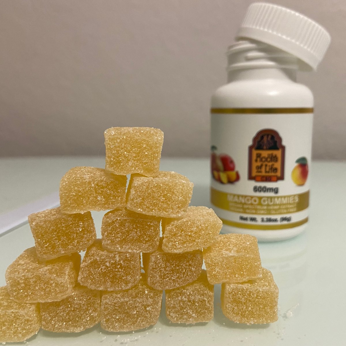 One more day to get 25% off any Roots of Life CBD! Visit us online or in store and stock up for the long weekend!
.
.
.
.
.
.
#cbdproducts #cbdhelps #cbdsale #cbddeals #cbddailydose #cbdgummies #cbdedibles #dailydose #summersale #selfcare #cbdreviews #cbdtincture