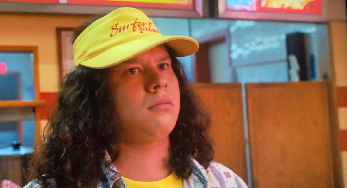 isradecorcho's tweet photo. Les presento a Andres Figueroa. Salió en la última temporada de @Stranger_Things y es de Valencia, Venezuela.🇻🇪 https://t.co/wPLQFPkfta
