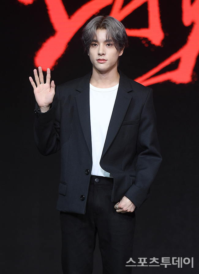 Enhypen Member ENHYPEN UPDATES on Twitter: "Individual Photos of ENHYPEN during their