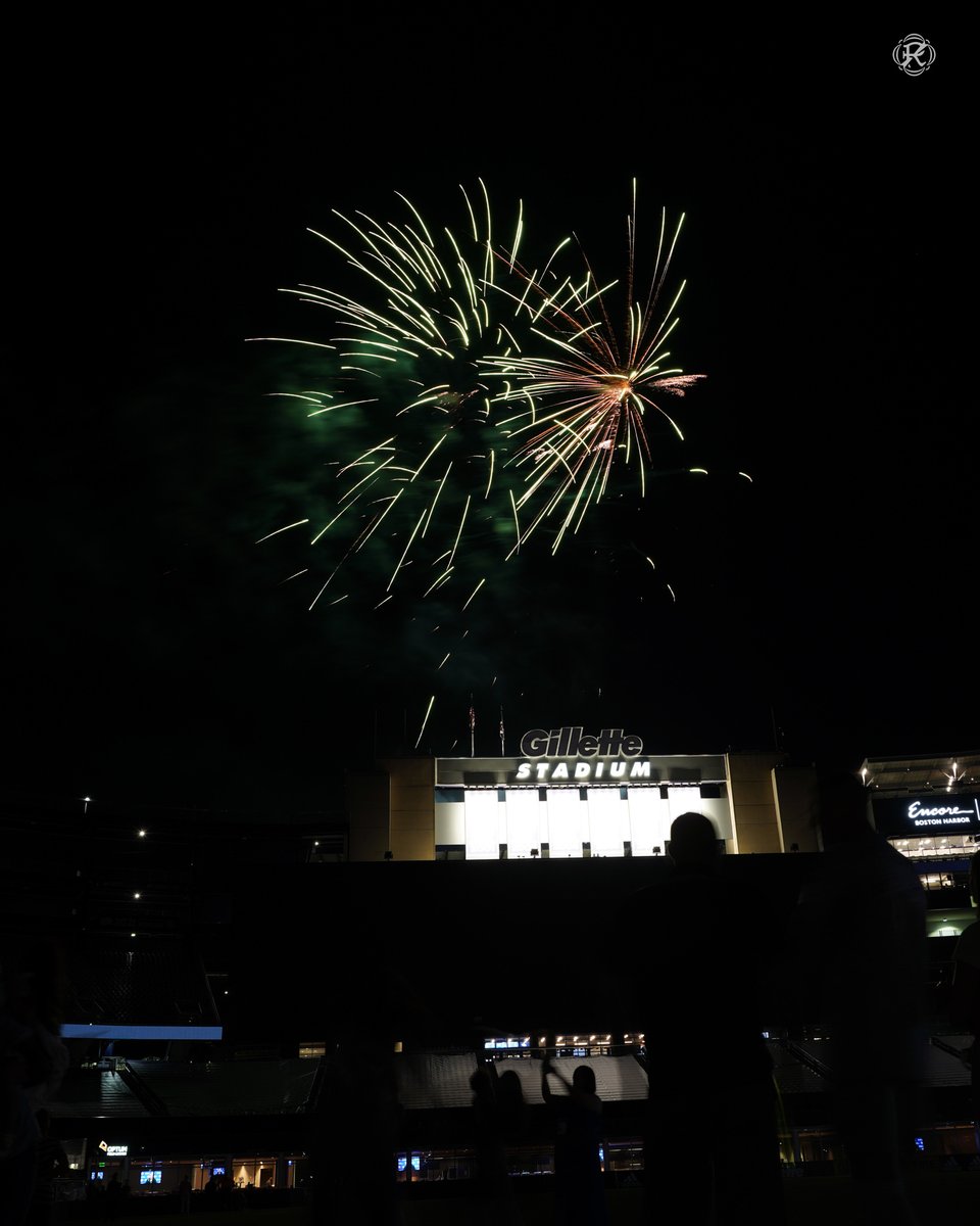 NERevolution's tweet image. 🎇🎆