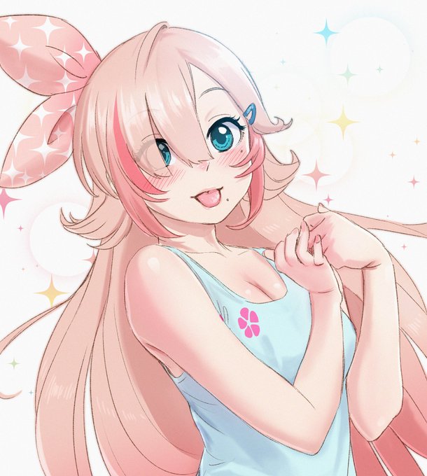 おはほー💕
フォロワー様10000人まであと4人‼
わくわく🥰💗💗 