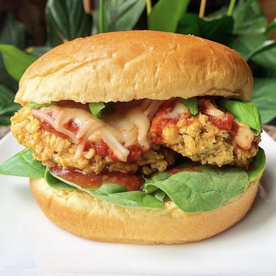 JADAbrands's tweet photo. "With freshly made chick’n patties leftover and some open packs of mozz and parm, I knew I had to make this sandwich - such a classic flavor combo, but always sooo yum!" — @veggiechristie 

Shop our Original Chick'n Mix here: https://t.co/WuNN2erChA https://t.co/7rhvvgnau8