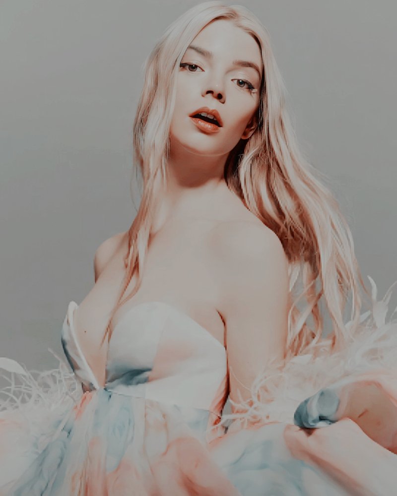 PromoSymphony's tweet image. 𝐒𝐄 𝐁𝐔𝐒𝐂𝐀 
ㅤㅤ╰──┈ Nᥲtᥲᥣιᥲ Svᥱᥒkᥱᥒobᥲ 
 
ㅤㅤㅤㅤ╰─ ᦾ؛ tl.gd/n_1ss166m 
 
ㅤㅤㅤ❍ˎ˗⤷ Anya Taylor Joy 
 
ㅤㅤ━━━━━━━━━━━━━━ 
 
ㅤ◜↺﹖◝