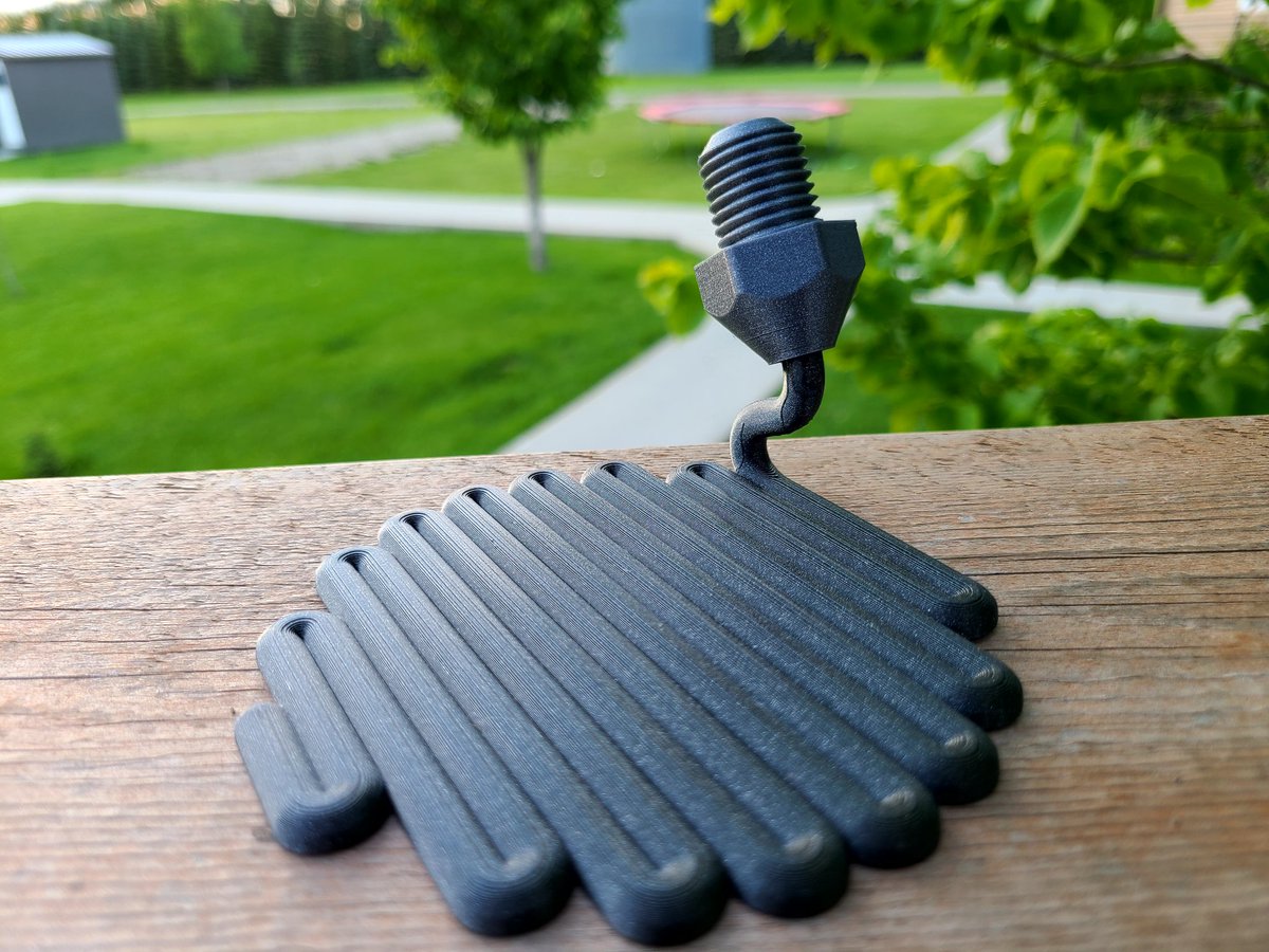 3dprintingjoey's tweet photo. Final product is the coaster. Everything printed in @Eryone_official filament on the #Ender2Pro. Really happy how it turned out. I even used @3DGloop to hold it in place! #3dprinting https://t.co/gMrLFWtsyX