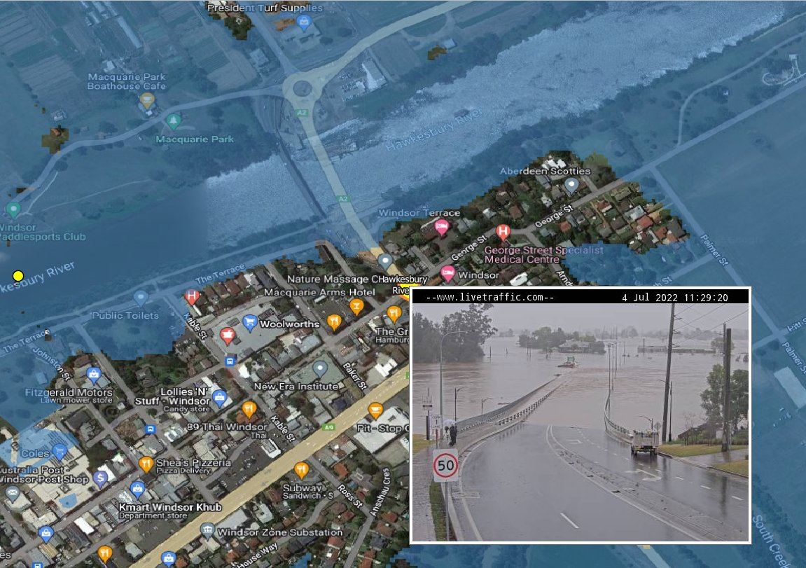 Major flooding is occurring at #Windsor NSW -  Hawkesbury River at Windsor is now at 12.8m and rising. #staysafe #NSWfloods #ifitsfloodedforgetit
