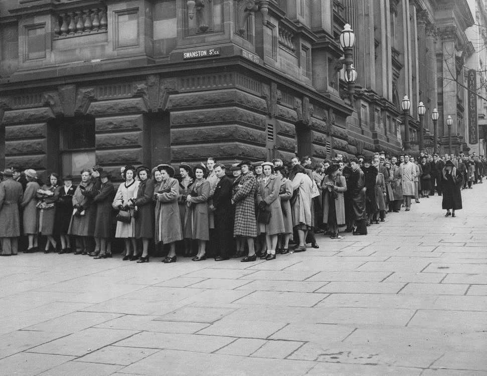 GuilderFi's tweet photo. TUESDAY THE 5TH JULY IS G-DAY. That's when #GuilderFi has its Fair Launch token sale. (There's a queue round the block already.)

#SafeExit NFT offered to the first 1005 participants who purchase > 0.5 BNB

#fairlaunch #bsc #nft https://t.co/OvgZfGm5Dl