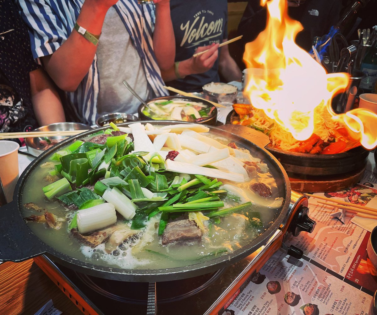 Silverddragn's tweet image. Post AX day 3 dinner with 15 people? Sun Nong Dan is perfect and always impressed with the Galbi Jim and Mo Deum Soo Yook #goodeats 🍖 Happy to see so many people that I haven’t seen in 2 years 🥰