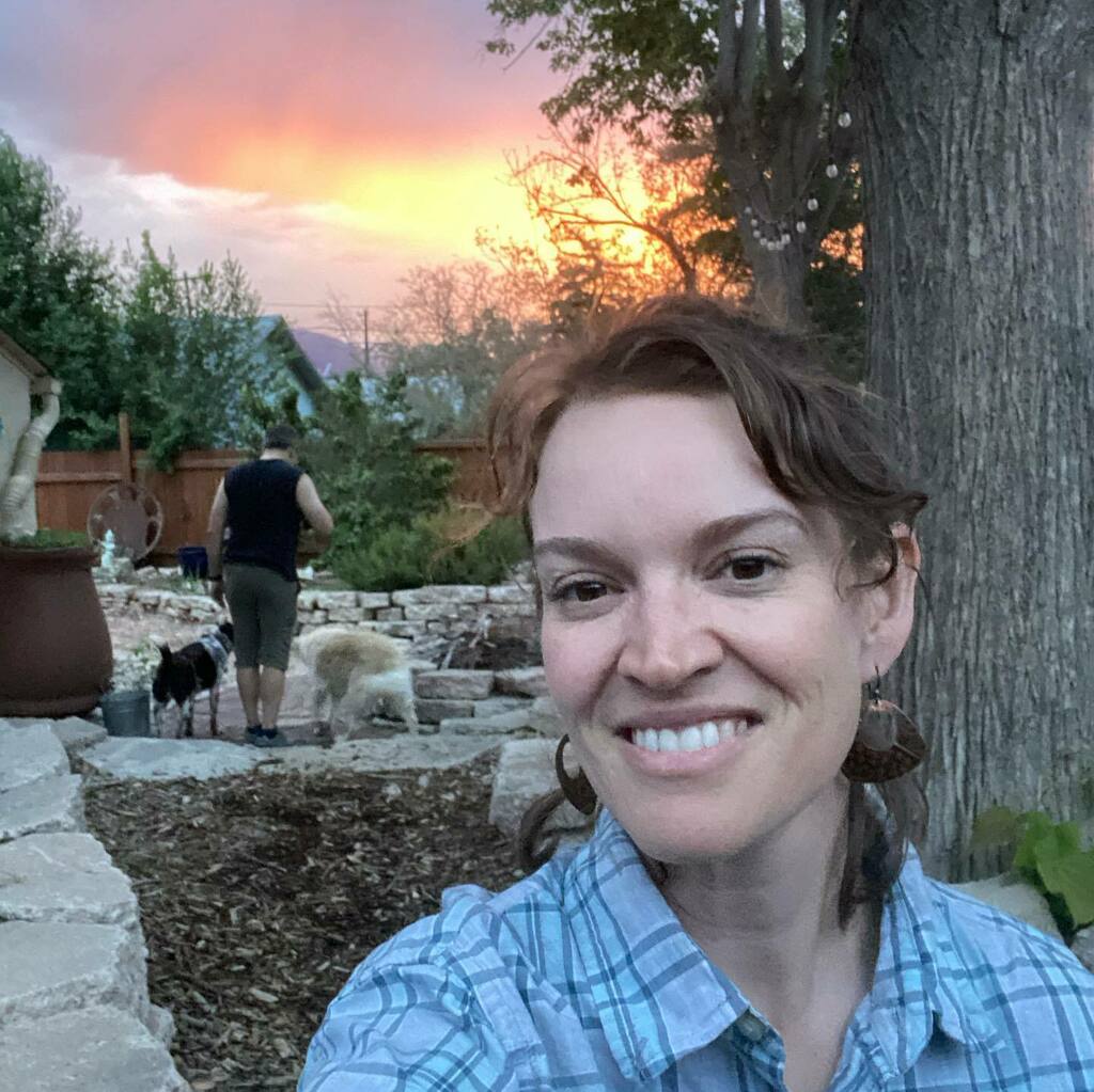 The sunset made the peaches glow. instagr.am/p/Cfk2w87s8bM/