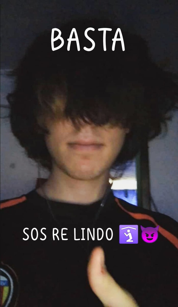 TheColorfullSy1's tweet image. Me quieren hacer bullying por esta foto help