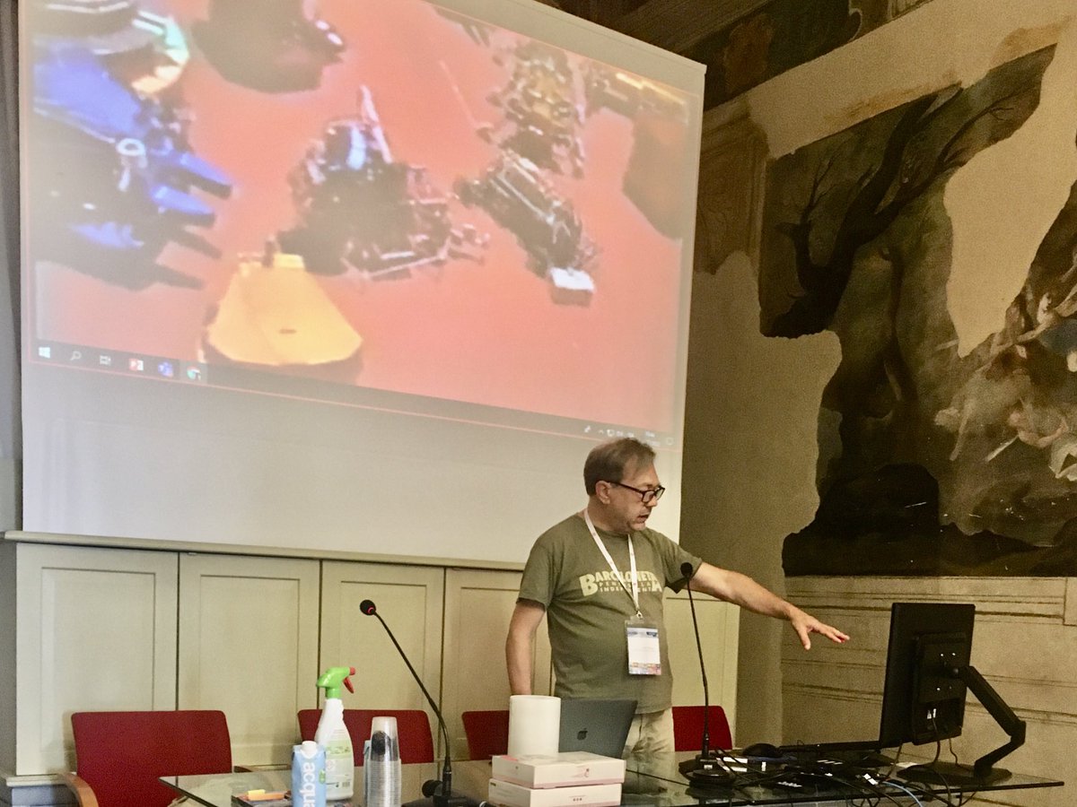 lysander07's tweet image. Wonderful keynote by ⁦@lucsteels⁩ taking us back in time into the History of #AI #isws2022 ⁦@isws_semweb⁩ #RobotApocalypse