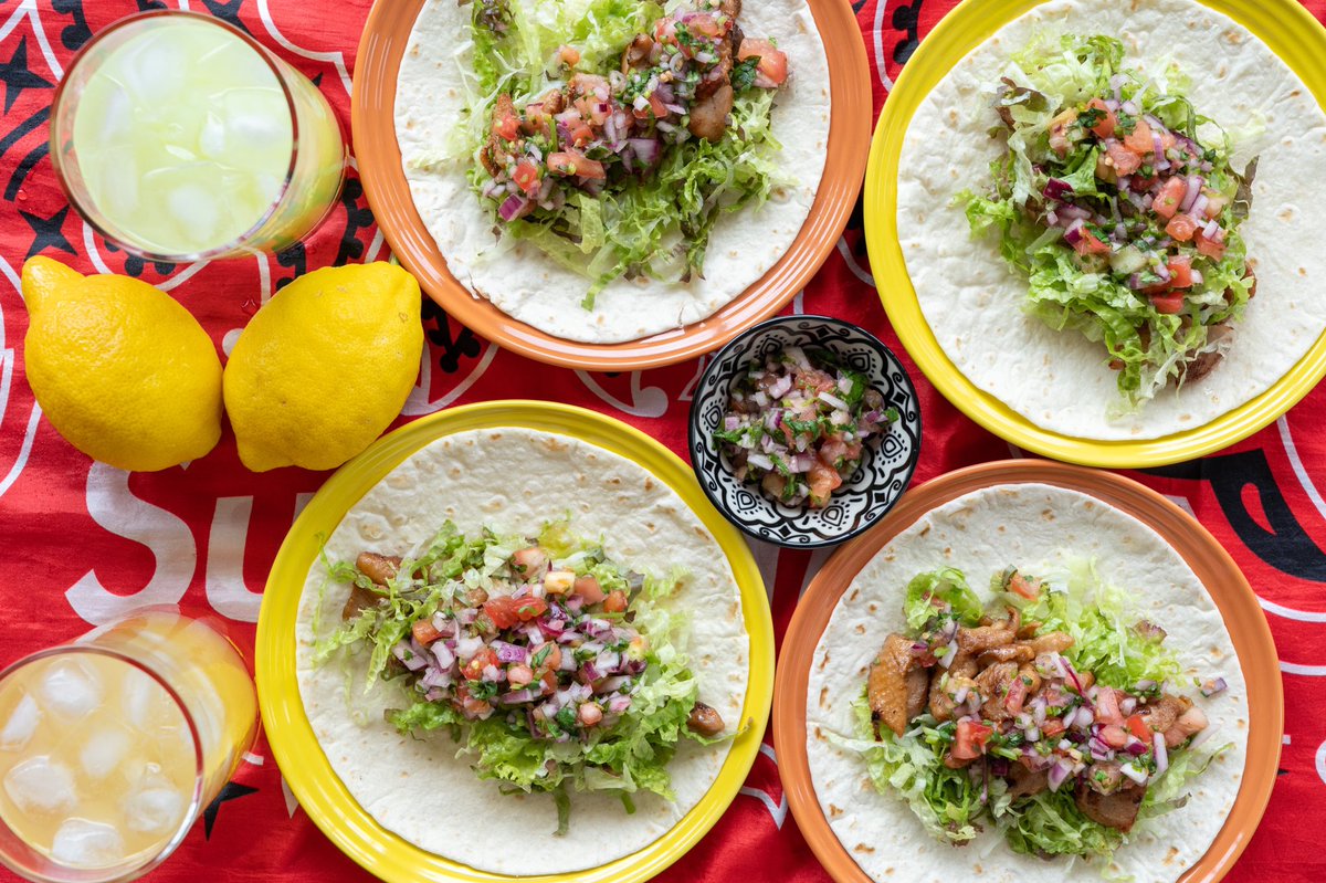 groove_Saku's tweet photo. タコス屋台始めます。
唐突だけど割とガチ🌮

https://t.co/vDJeq2rtDl https://t.co/8LQyZhm2yq