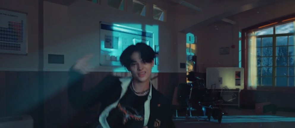 woniefeed_'s tweet photo. STEP ON ME SIR !!!!! 🔥🔥🔥 https://t.co/gM0N71GeU6