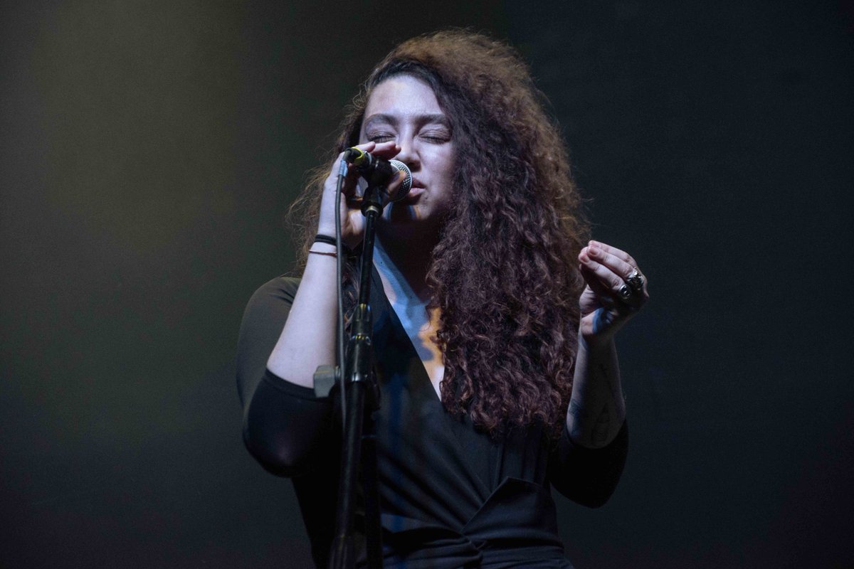 <a href="/_paoladecanini/">Paola Decanini</a> y <a href="/TaniaMatus5/">Tania Matus</a> se adueñaron del escenario del <a href="/ForoIndierocks/">Foro Indie Rocks!</a> 

Revive en nuestra galería los mejores momentos:
⬇⬇🔥📸📸🔥⬇⬇
blancalechuza.com.mx/paola-decanini…

<a href="/frequencymx/">Frequency Media MX</a>

#TaniaMatus #PaolaDecanini 
#ForoIndieRocks 
#Conciertos #Música #Cobertura