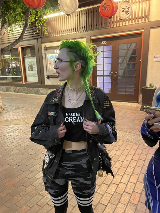 do u think they know https://t.co/su5lNJPx9K