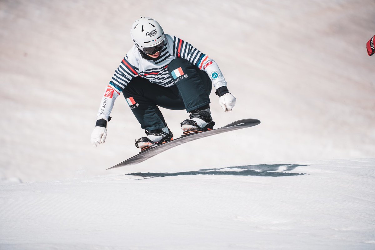 Merci les <a href="/2ALPES/">LES 2 ALPES</a> pour les conditions d’entraînement au top 🏂.  
Il est temps pour l’équipe de retourner en préparation physique et d’attendre la fin de l’été pour revenir sur la neige ❄️ 
📷: <a href="/pyrouu/">🅿️</a>
